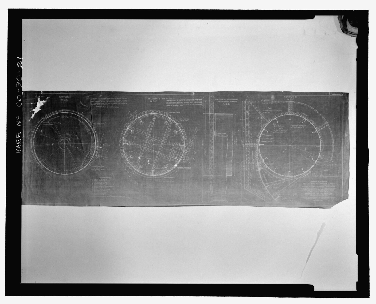 "Dept. Of Interior United States Reclamation Service Grand Valley Diversion Dam rolling crest sections of 70' roller specifications No. 285 January 1915".