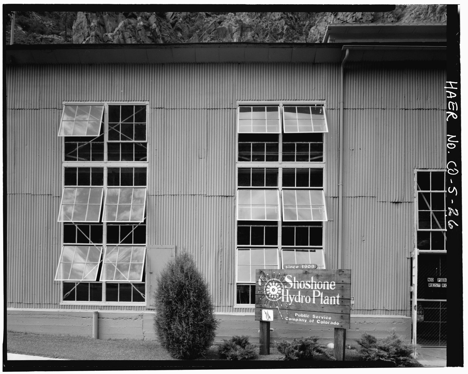 Detail of Shoshone hydroelectric plant, windows and sheet metal siding, south elevation.